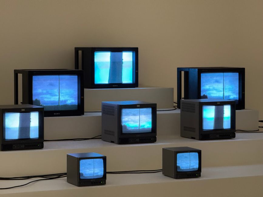テレビの電気代は月いくら？画面設定の見直しでできる節電