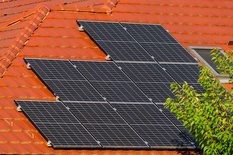 東京都の太陽光・蓄電池補助金｜10月から対象外になる海外メーカーに要注意